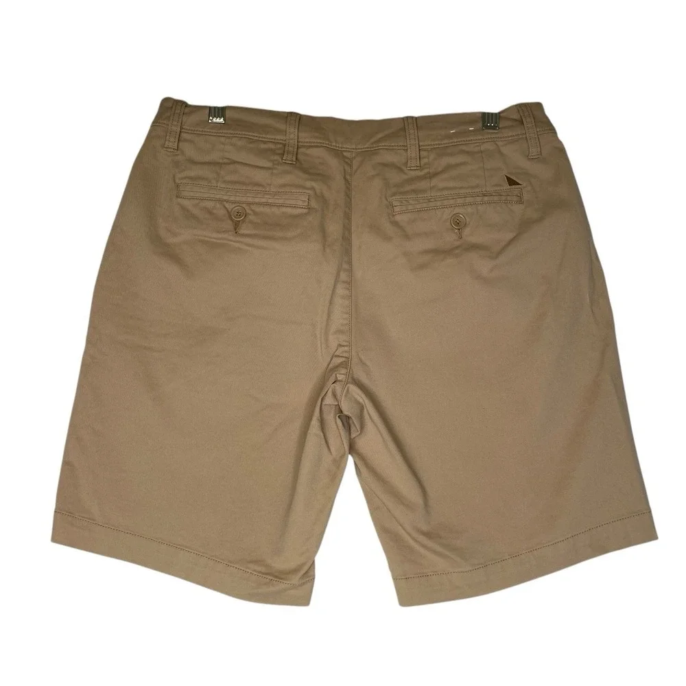 UNTUCKit chino shorts